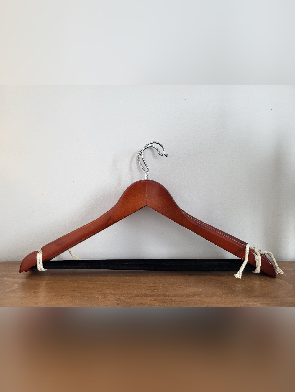 FREE💥 WITH 3/$30 BUNDLE💥 Three Wooden Suit Hangers - Picture 1 of 1